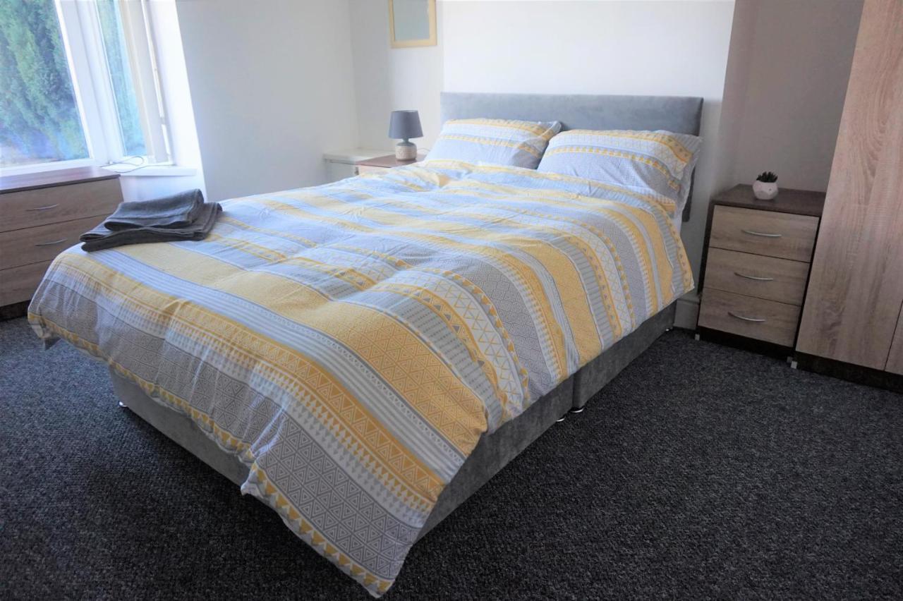 Mill Street House Apartment ครูว์ ภายนอก รูปภาพ